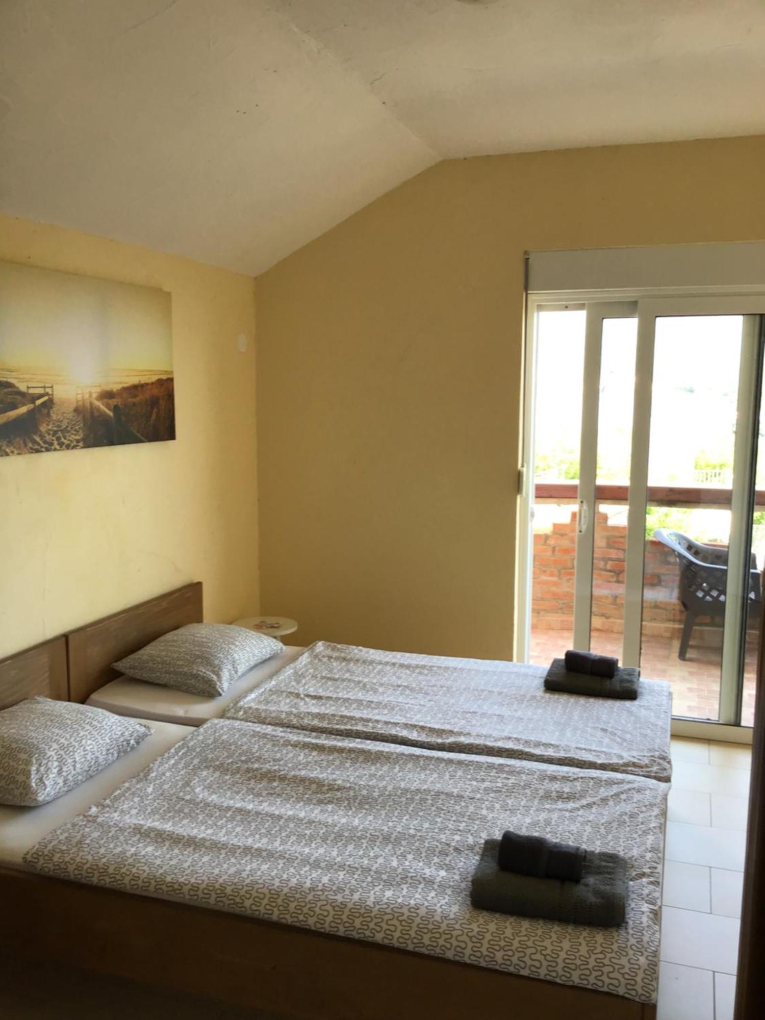Apartments Bonaca Budva Bagian luar foto